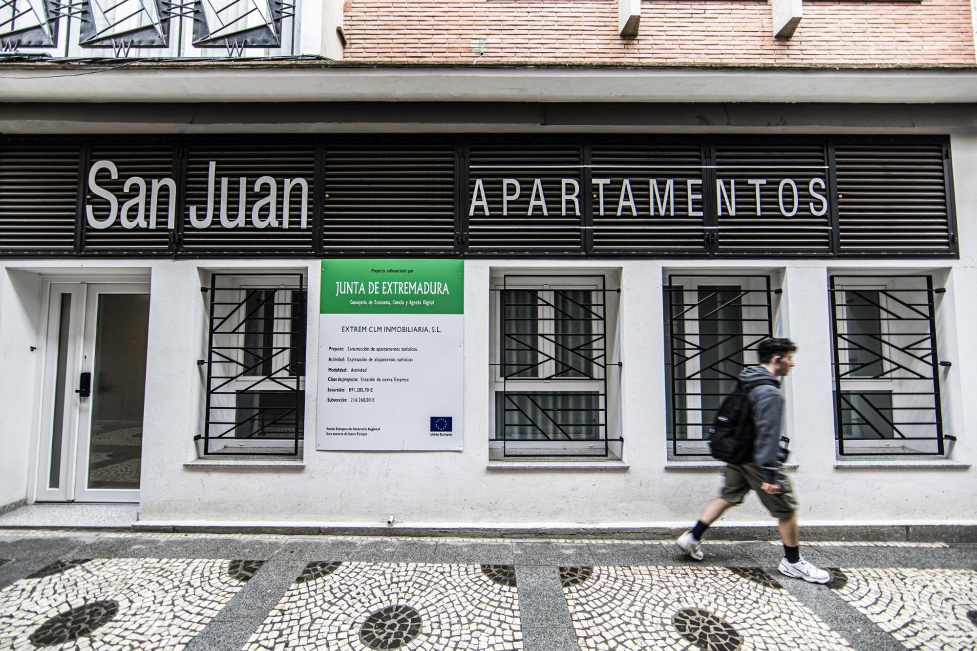 Apartamentos Luxury En San Juan Badajoz Bagian luar foto